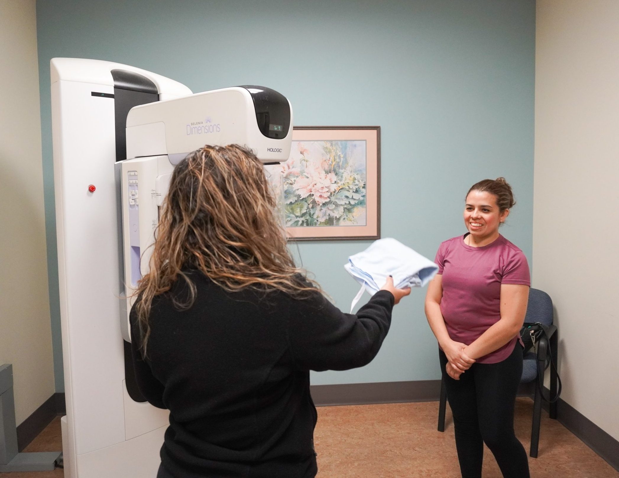 Maria in Mammo Rm resized